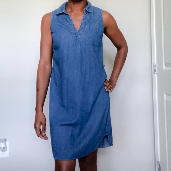 Old Navy Soft Denim Dress - Picture 5 of 5